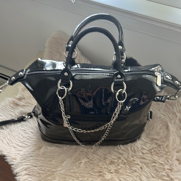 Black Patent Leather Handbag - Picture 3 of 3